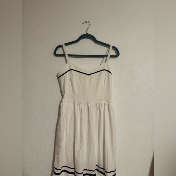 J.Crew Corset Midi Dress with Contrast Trim - Picture 3 of 9